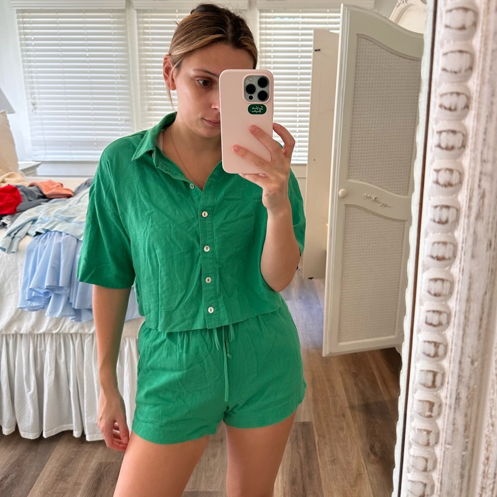 Nia linen short set
